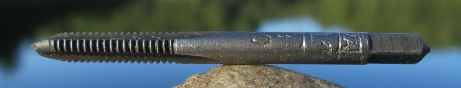 File:Pre 1970 1 8 inch 40 TPI thread tap by Skandinaviska Verktygsfabriken AB SVA Tools Tyringe Sweden.jpg