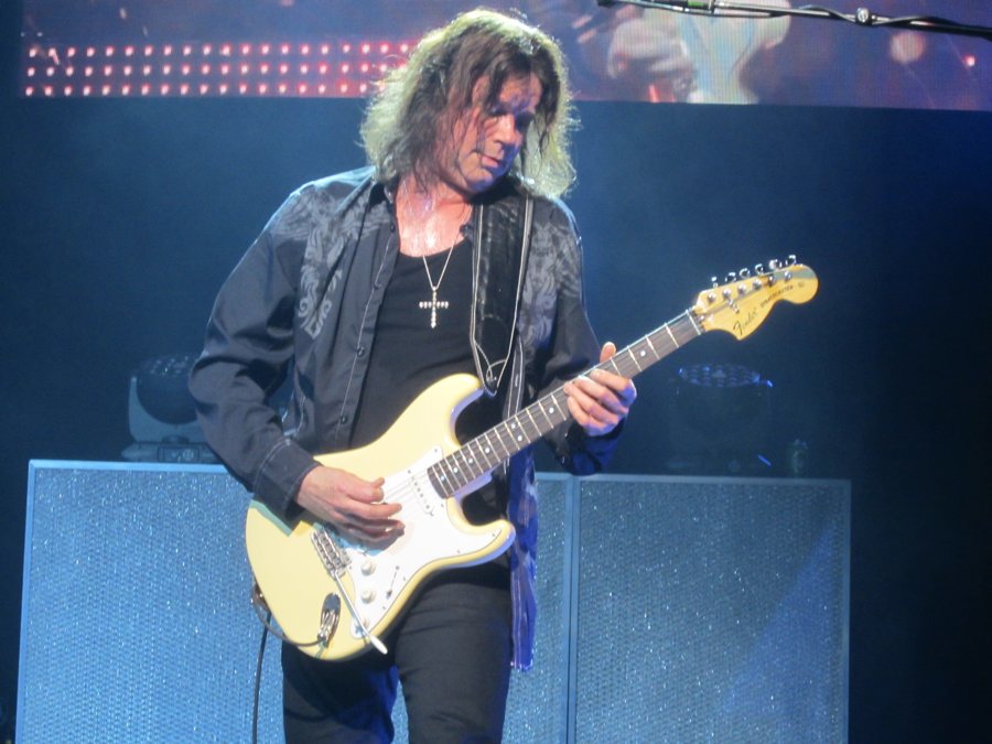 File:John Norum performing in Stockholm 2016 02.jpg