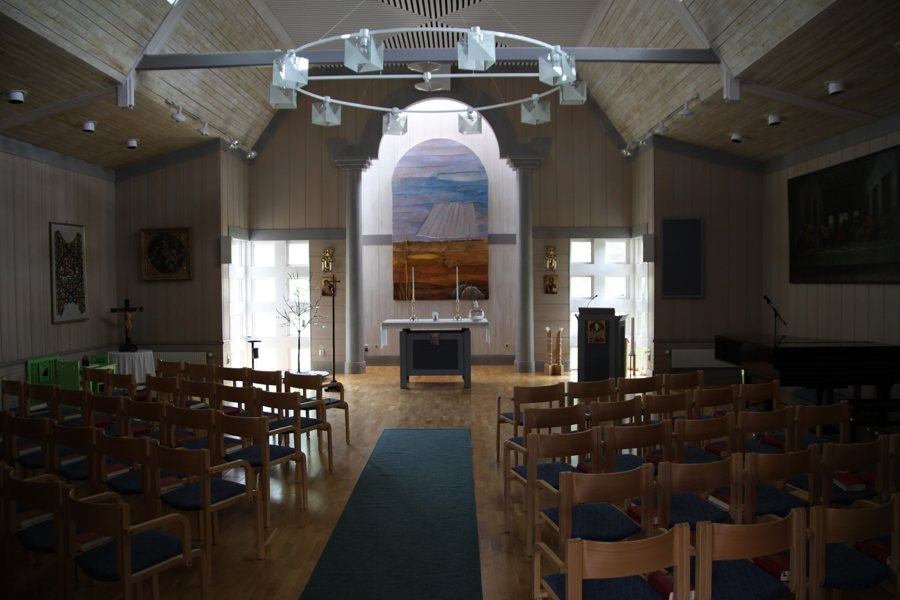 File:Svärtinge Kyrka, Kyrkorum.JPG