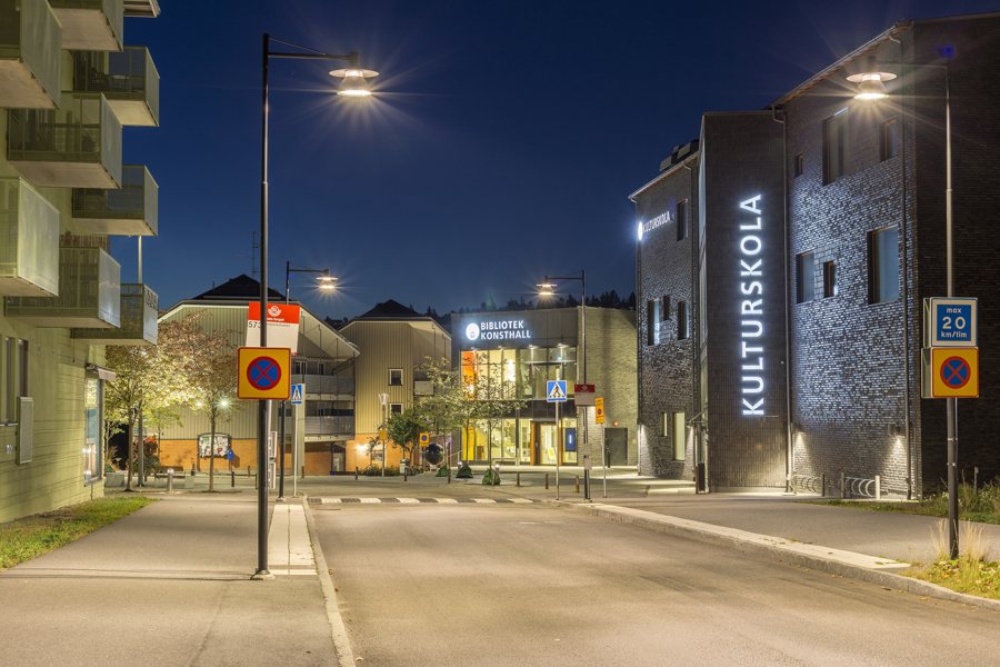 File:Märsta Kulturskola och Bibliotek.jpg