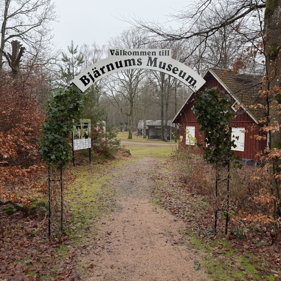 File:Parkgatan 30, Bjärnum, Sverige, 2025-12-07.jpeg