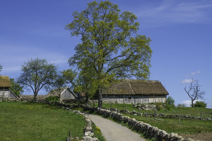 File:Äskhults by, Fjärås, Kungsbacka,Äskhults by är ett kulturreservat i Förlanda socken, Kungsbacka kommun.jpg