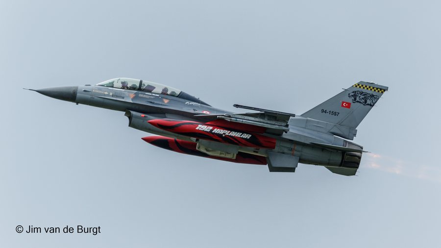 File:94-1557, 2024, F-16D Fighting Falcon, Schleswig-Jagel, Turkey - 9062.jpg