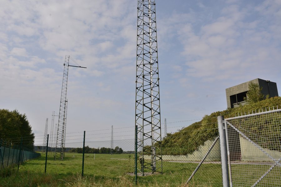 File:Funksendestelle Hürup bei Flensburg.jpg