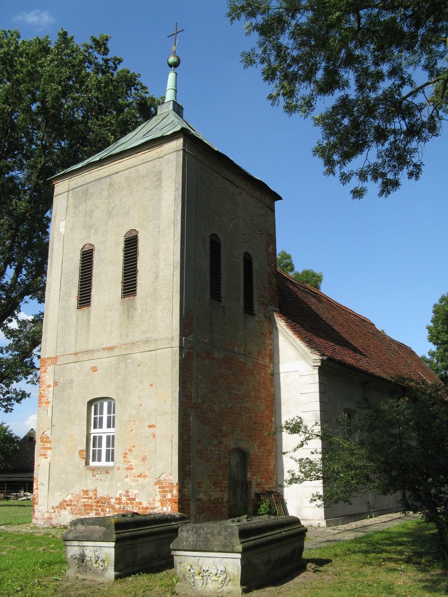 File:Melz Kirche 2009-07-16 203.jpg