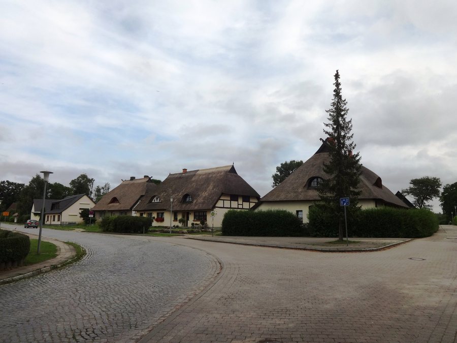 File:Kemnitz Dorfstraße.jpg