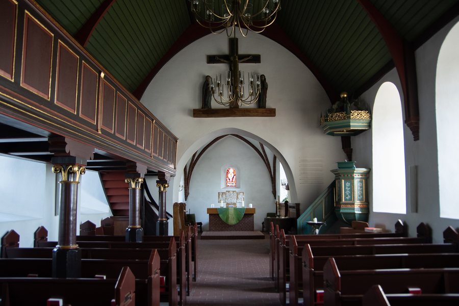 File:Süderbrarup Kirche 2022CF 01.jpg