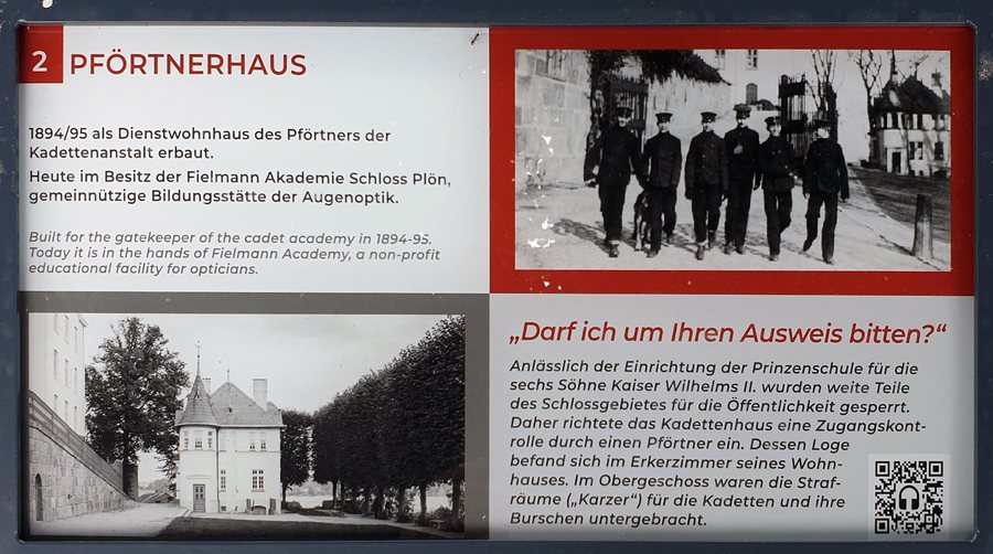 File:Gedenktafel Schloßberg (Plön) Pförtnerhaus.jpg