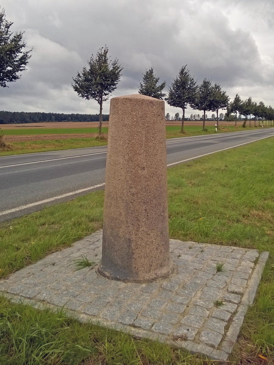 File:Penkow meckl Meilenstein 753.jpg