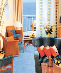 Suite at the Travel Charme Kurhaus Sellin (Photo: Travel Charme)